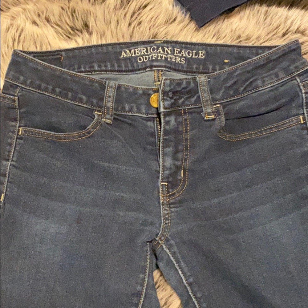 AMERICAN EAGLE JEANS (2 pair both size 6)